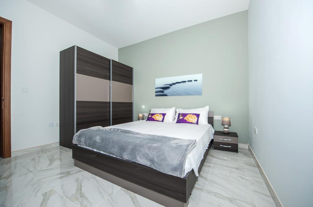 The Waves Holiday Apartment Marsaxlokk Exterior photo